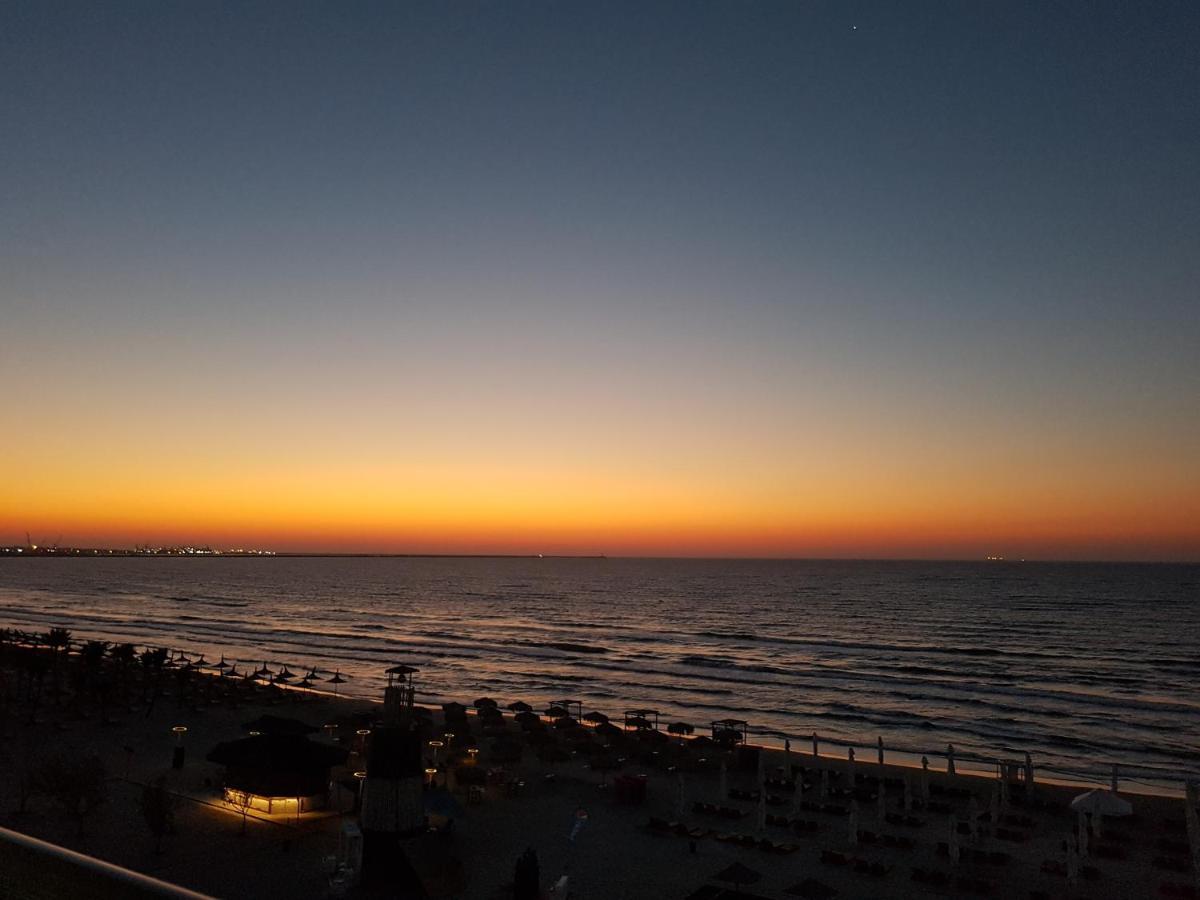 Panoramis Promenada-Larisa Apartment Navodari Luaran gambar